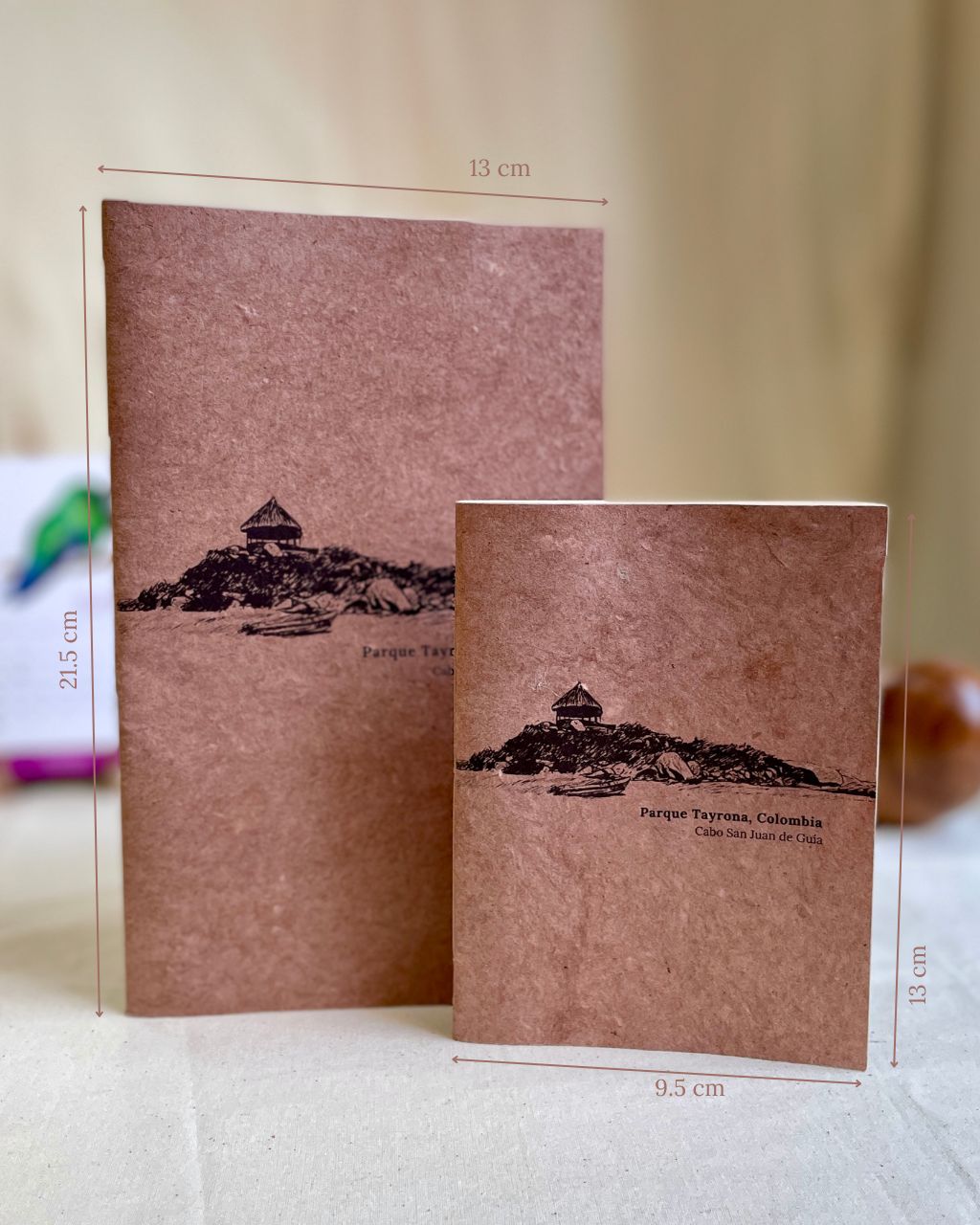 Cuaderno Ecológico con una ilustración con el Parque Tayrona