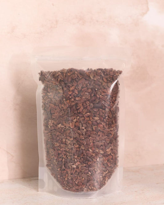 Nibs de Cacao 100% orgánico, proveniente del Cauca.