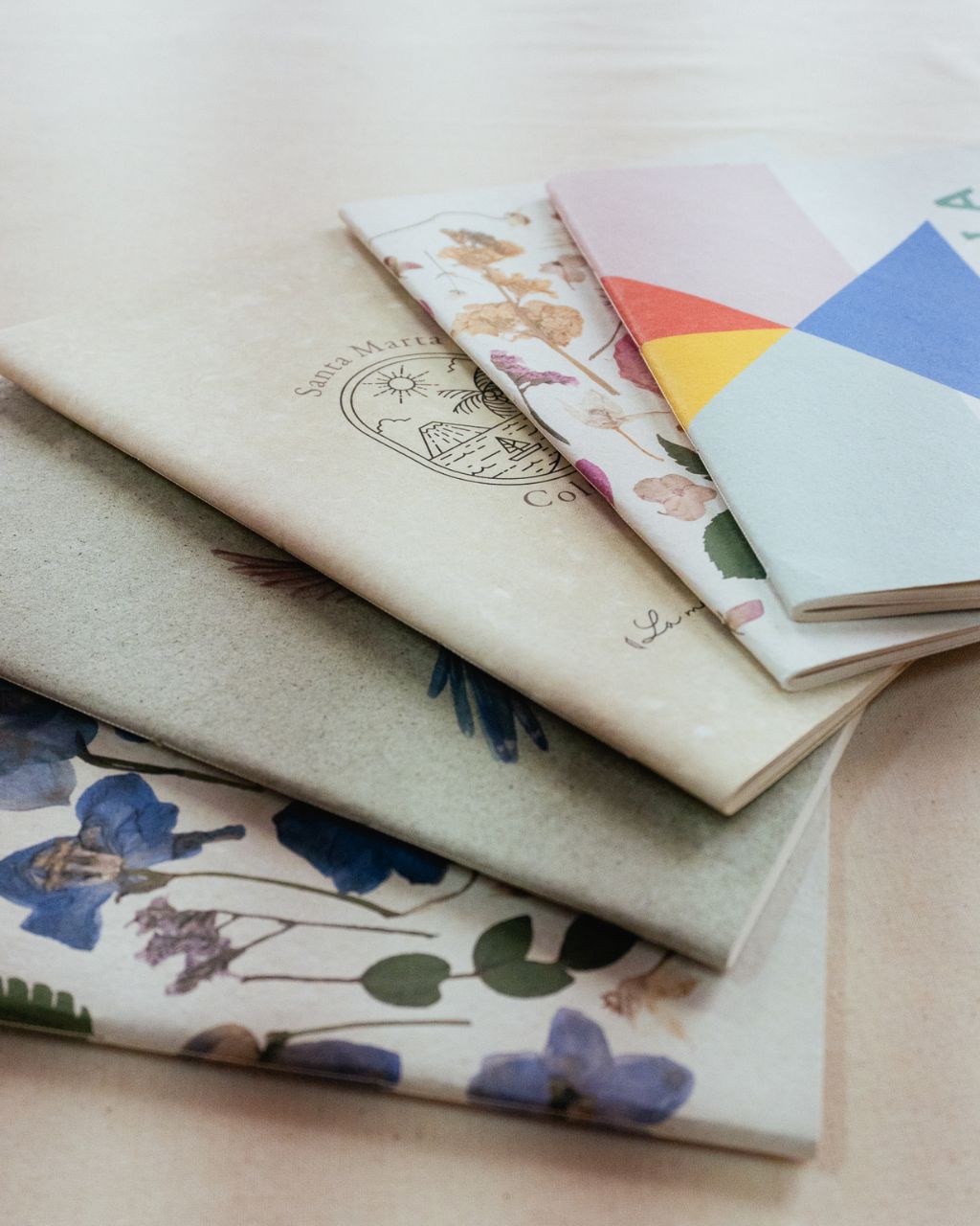 Cuaderno ecológicos y colombianos
