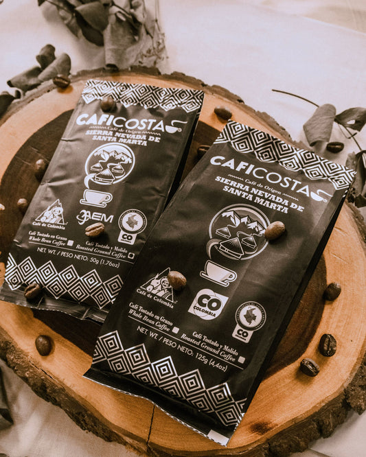 Café Caficosta de la Sierra Nevada de Santa Marta, en presentación de 50 g y 125 g.