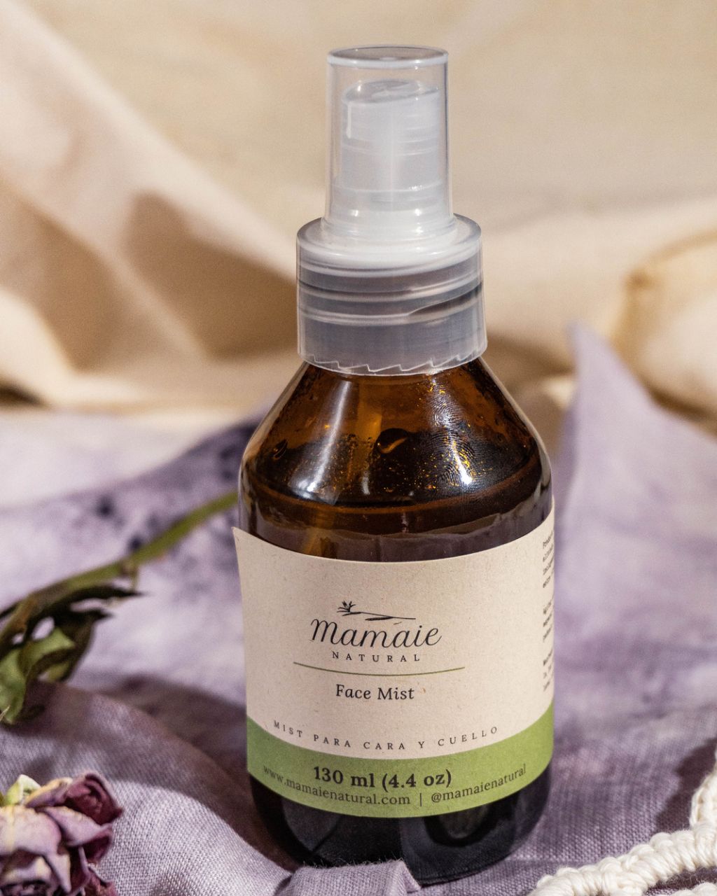 Mist de 13ml con aceites esenciales naturales calmante y anti-irritante, perfecto para el rostro y todo tipo de piel.