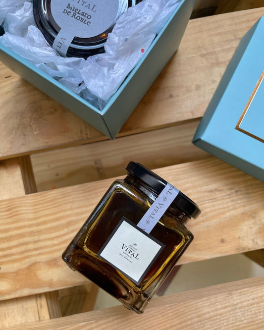 Miel especial de abejas Mielato de Roble