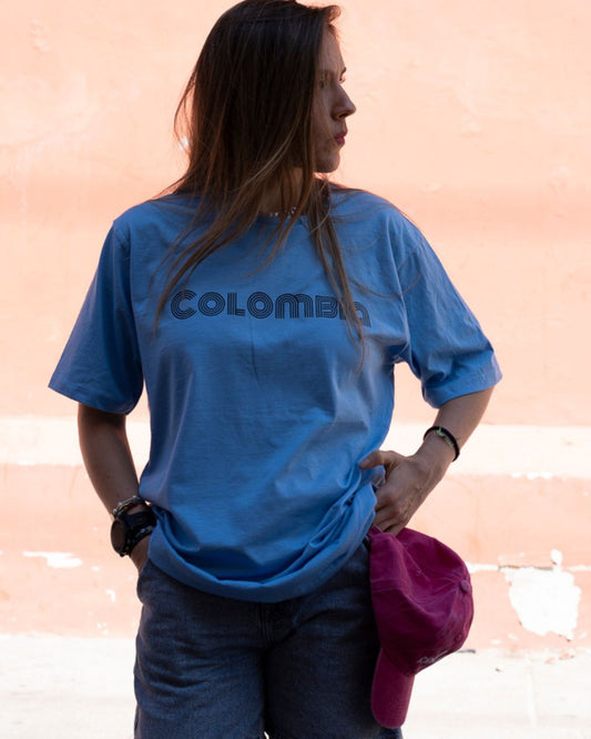 T-Shirt Colombia cumbia en fondo azul