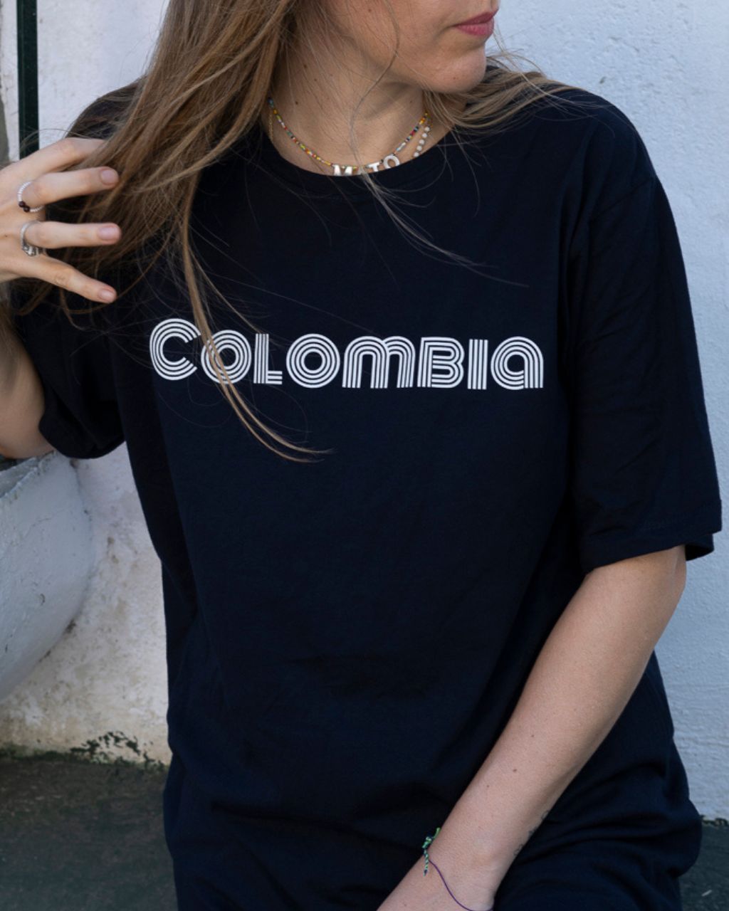 T-Shirt Colombia cumbia en fondo azul