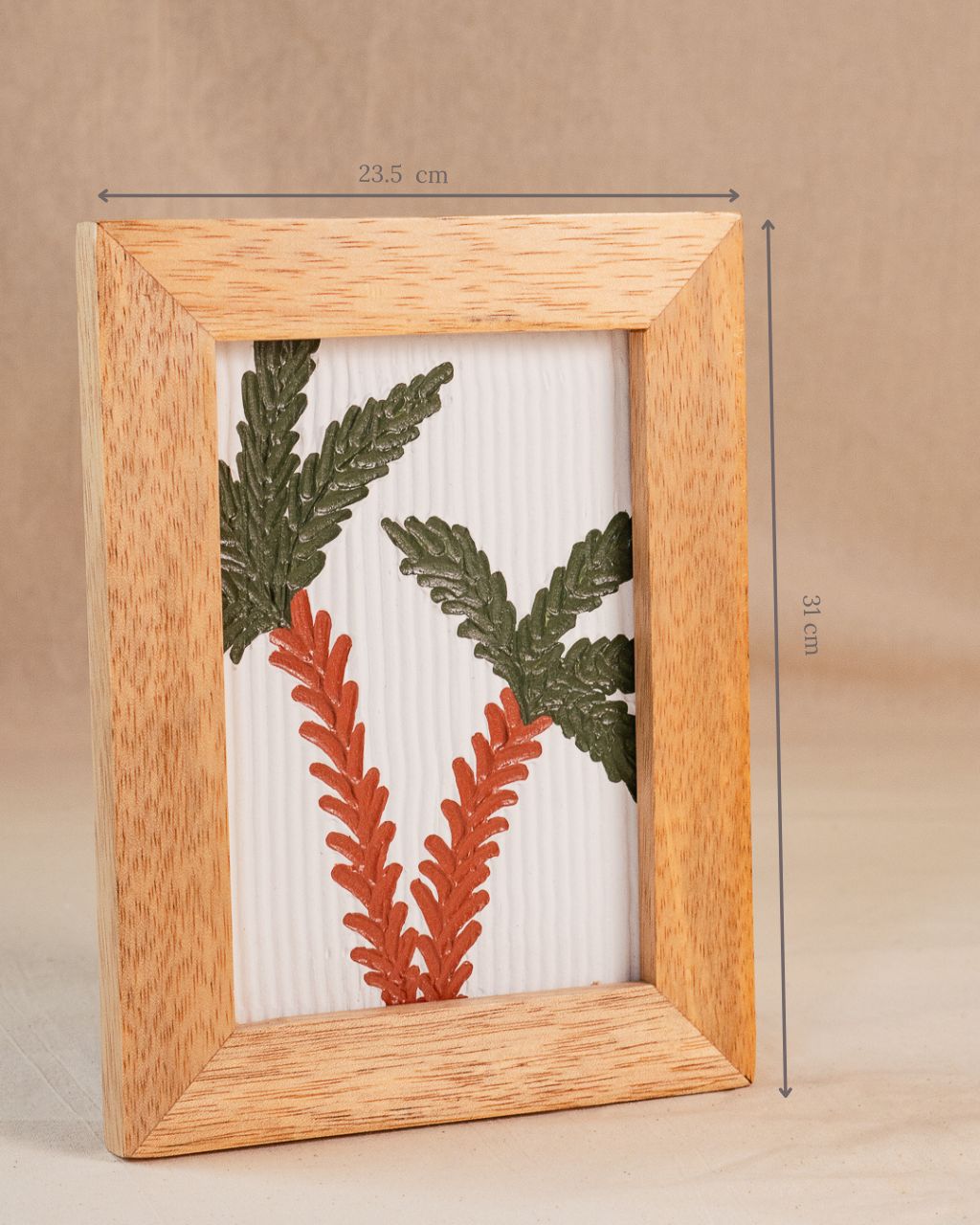 Arte en alto relive, hechas en yeso, obra relieve tropical.